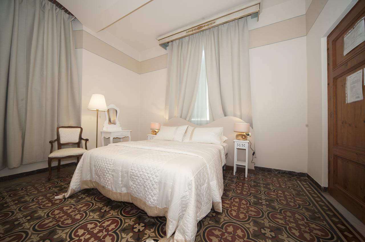 Lucca Relais Bed & Breakfast Exterior foto